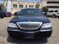 2011 Black Lincoln Town Car Signature Limited  photo #3