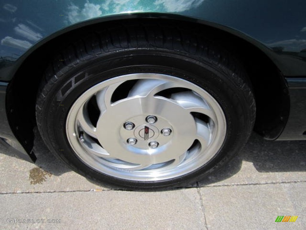1993 Chevrolet Corvette Coupe Wheel Photo #66887263