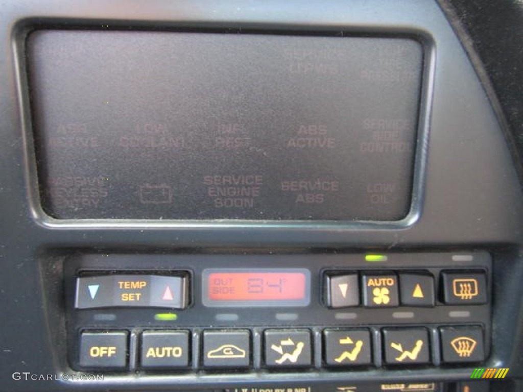 1993 Chevrolet Corvette Coupe Controls Photo #66887365