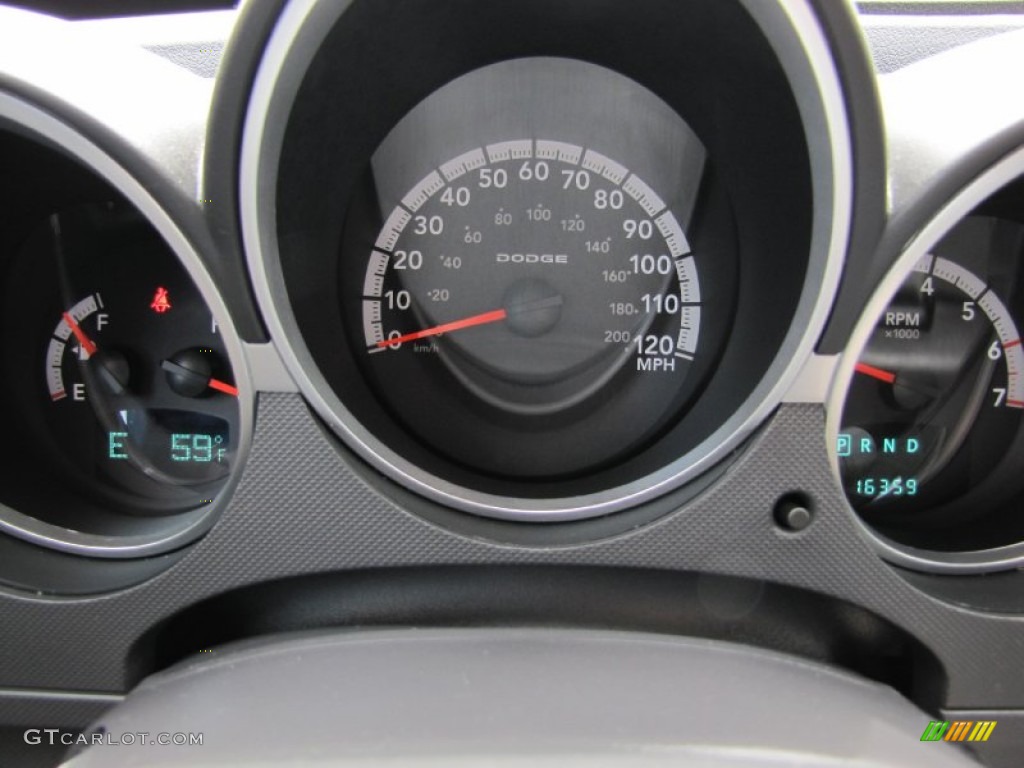 2011 Dodge Nitro SXT 4x4 Gauges Photos