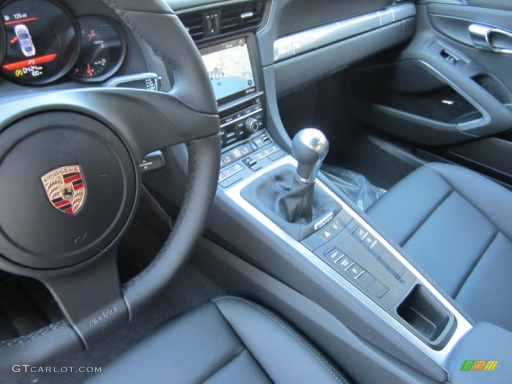 2012 New 911 Carrera Coupe - Racing Yellow / Black photo #8