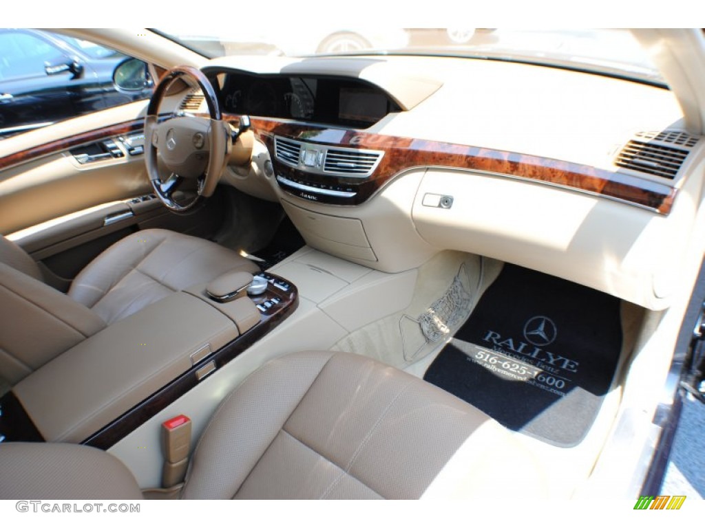 2009 Mercedes-Benz S 550 4Matic Sedan Savanna/Cashmere Dashboard Photo #66891802