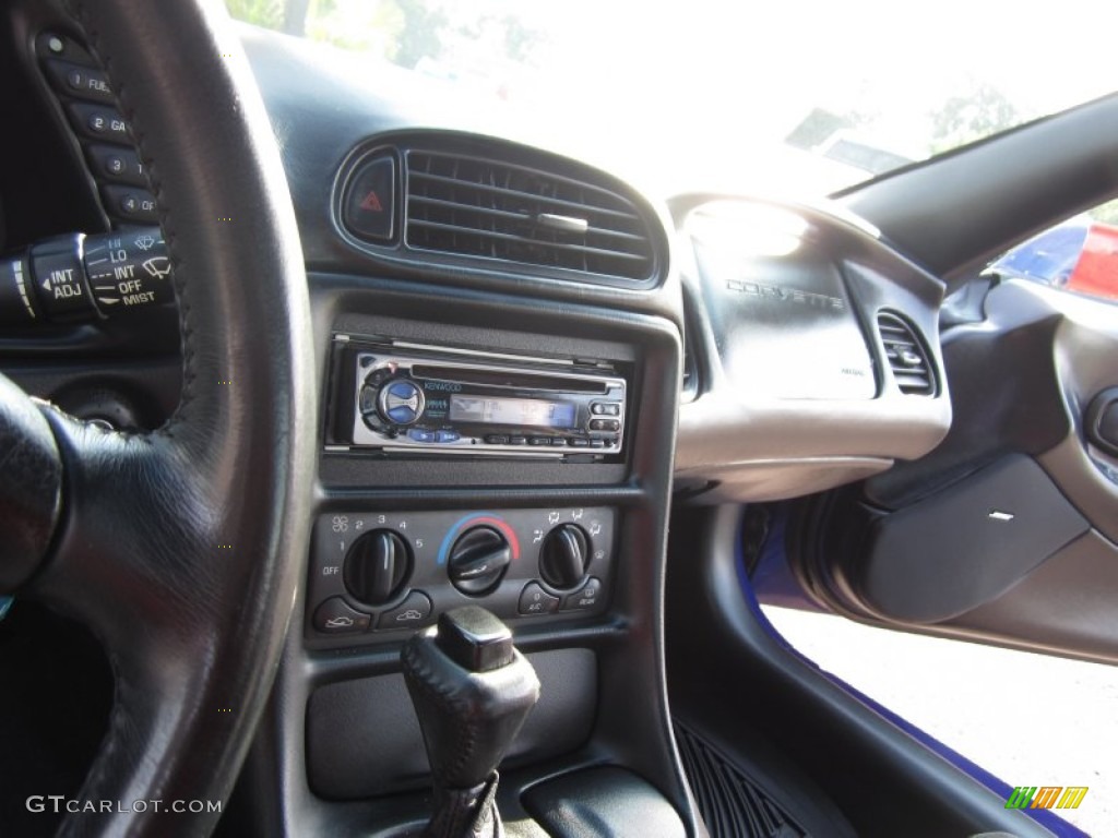 1997 Corvette Coupe - Radar Blue Metallic / Black photo #38