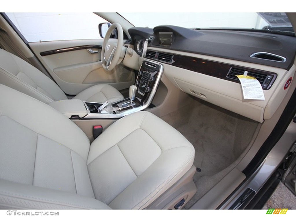 Sandstone Beige Interior 2012 Volvo XC70 3.2 Photo #66894256