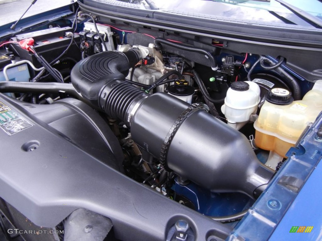 2004 F150 XLT SuperCrew - True Blue Metallic / Medium/Dark Flint photo #25