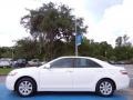 Super White - Camry Hybrid Photo No. 2