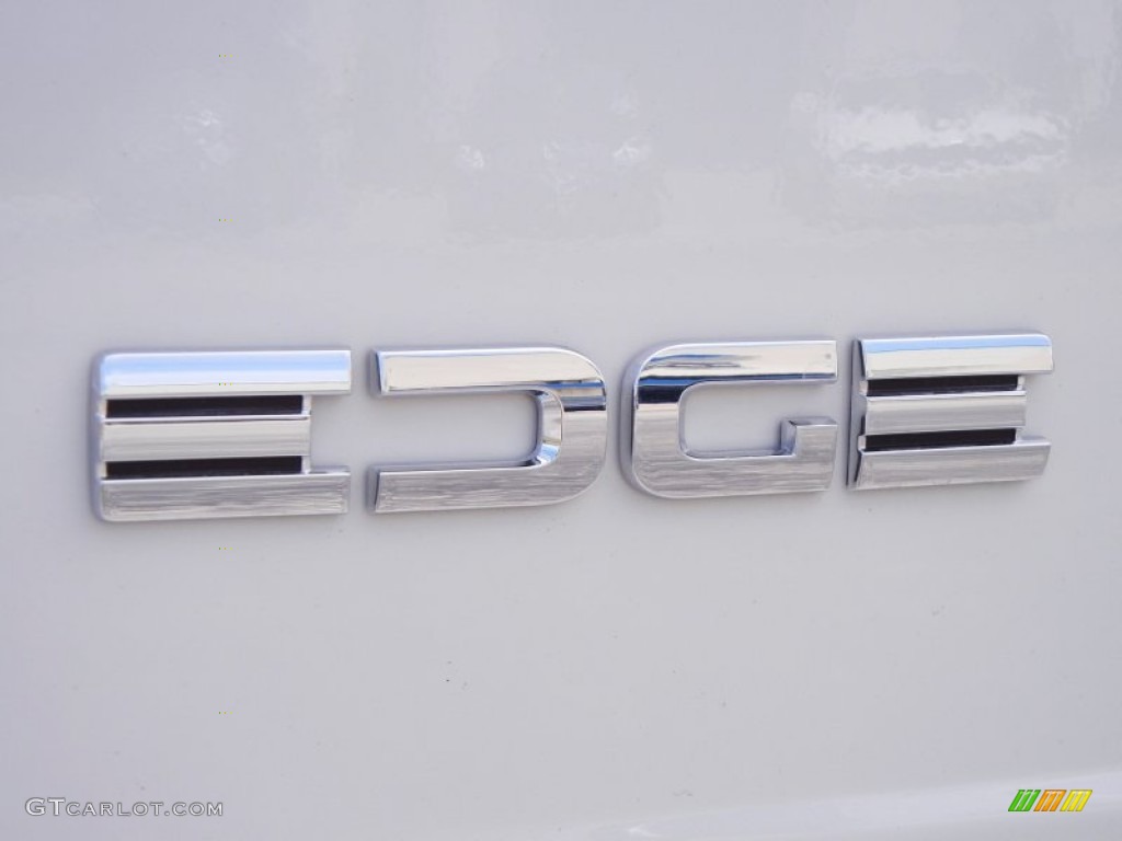 2013 Ford Edge SE Marks and Logos Photos