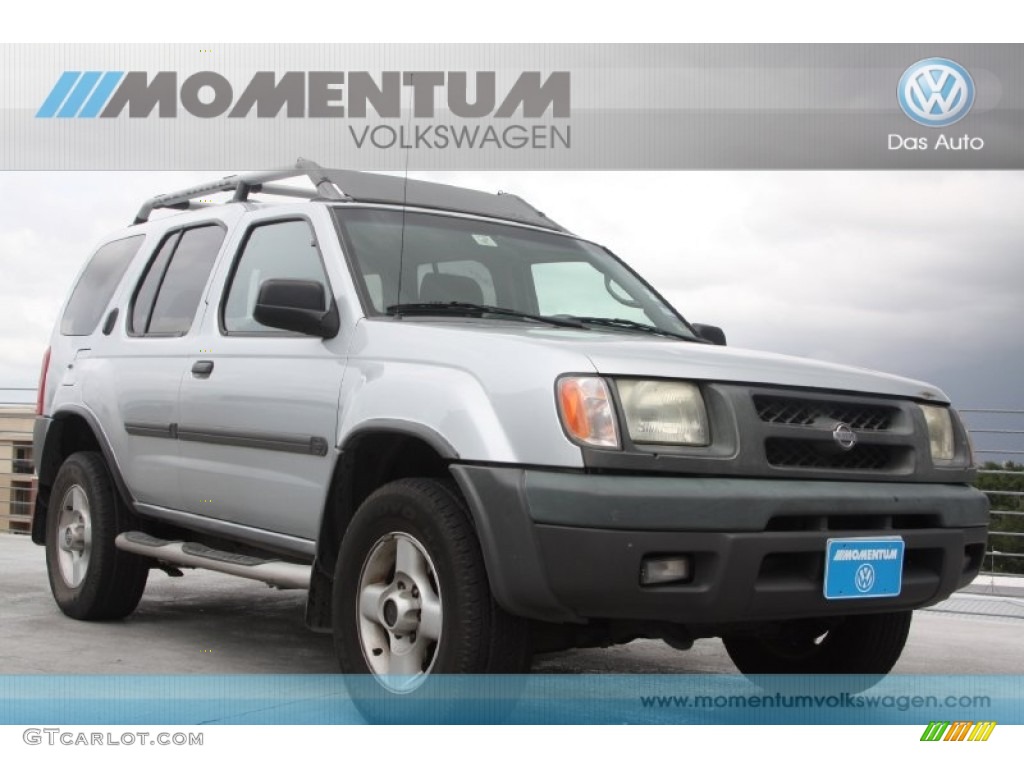 2001 Xterra SE V6 4x4 - Silver Ice Metallic / Dusk Gray photo #1