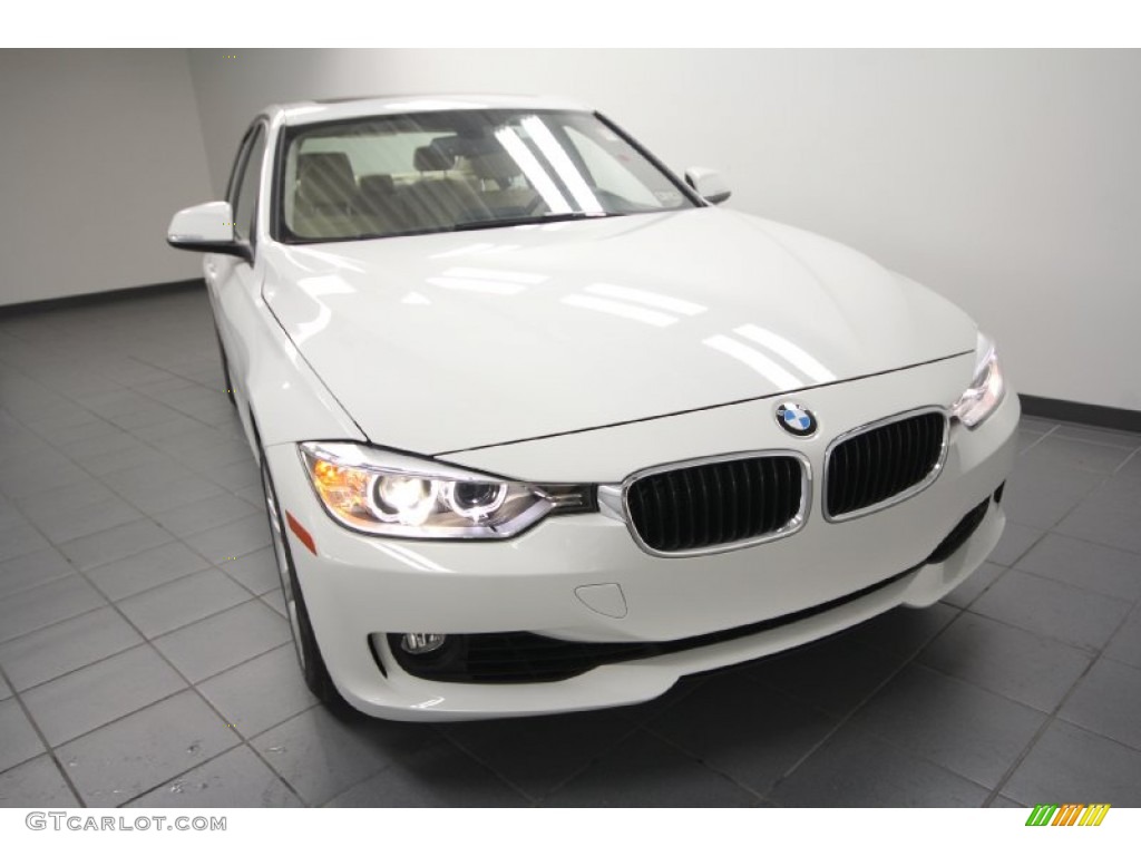 2012 3 Series 335i Sedan - Alpine White / Venetian Beige photo #5