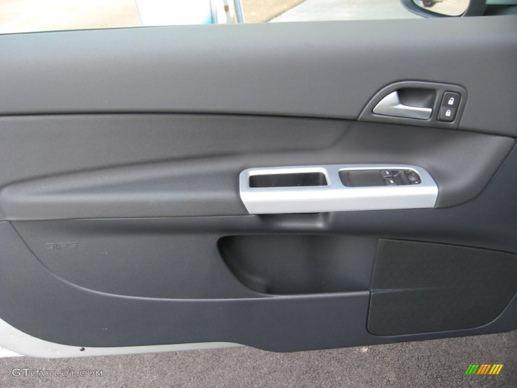 2012 Volvo C30 T5 Off Black Door Panel Photo #66902709
