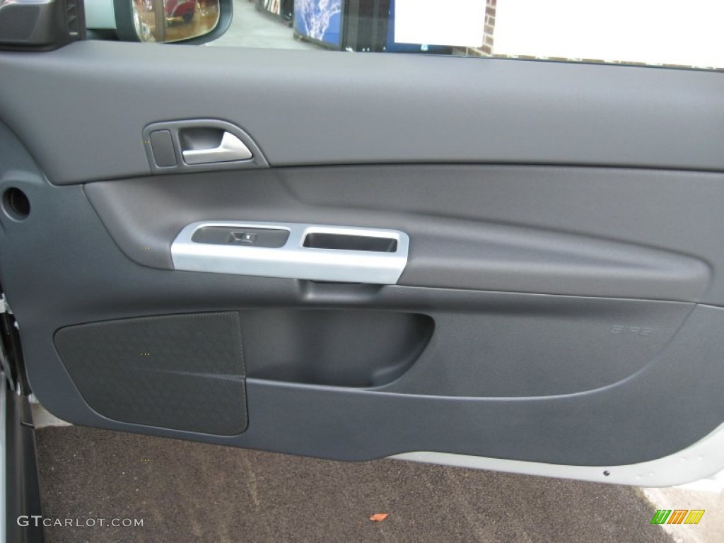 2012 Volvo C30 T5 Off Black Door Panel Photo #66902752