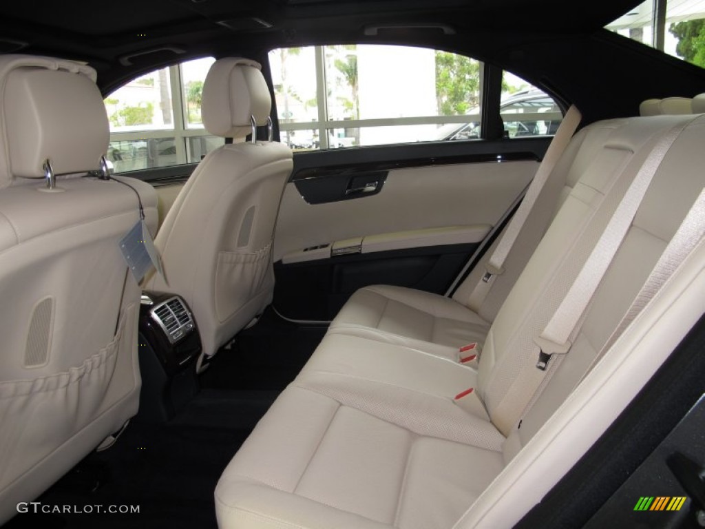 Sahara Beige/Black Interior 2012 Mercedes-Benz S 550 Sedan Photo #66904897