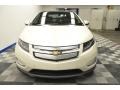 White Diamond Tricoat - Volt Hatchback Photo No. 4