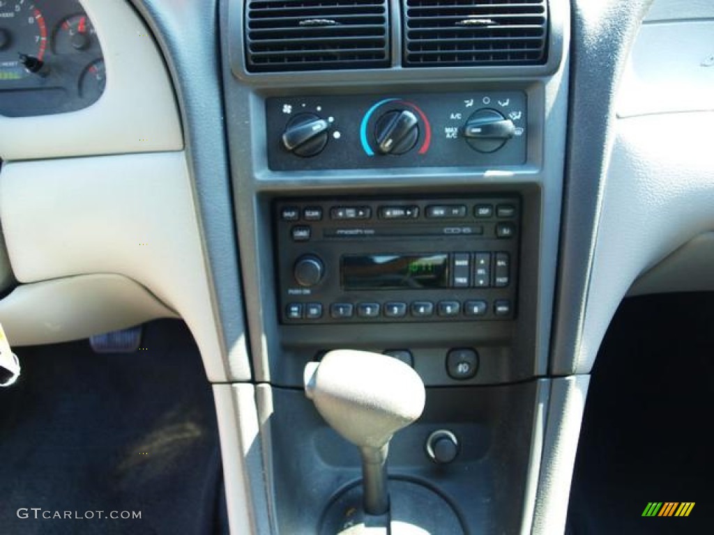 2003 Ford Mustang GT Coupe Controls Photo #66912814