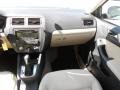 Candy White - Jetta SE Sedan Photo No. 15