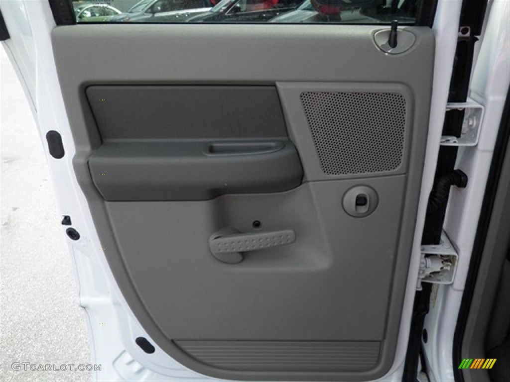 2007 Ram 1500 SLT Quad Cab - Bright White / Medium Slate Gray photo #27