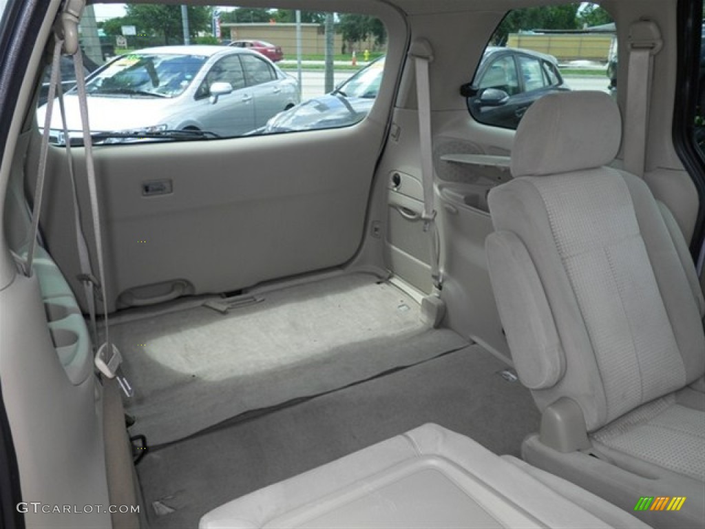 2004 MPV LX - Rally White / Beige photo #26
