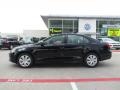 Black - Jetta SE Sedan Photo No. 2