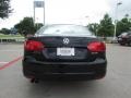 Black - Jetta SE Sedan Photo No. 4