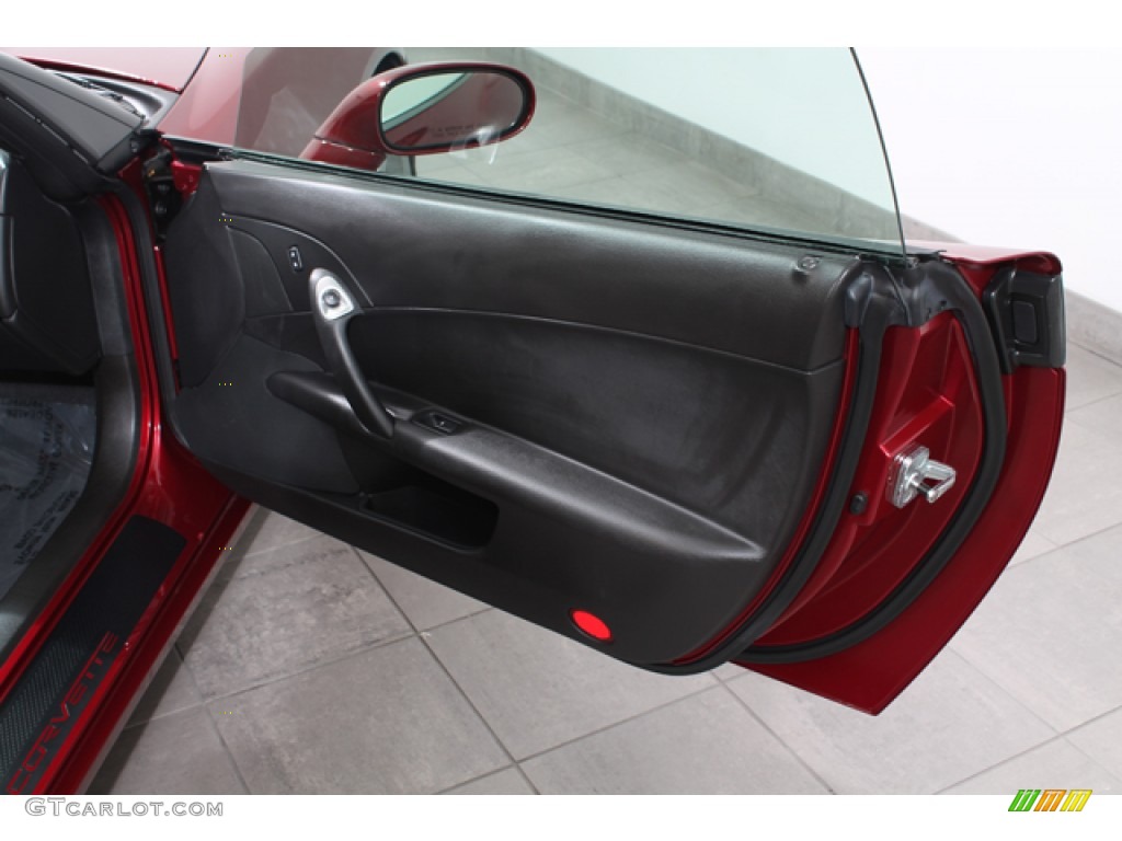 2007 Chevrolet Corvette Coupe Ebony Door Panel Photo #66918220