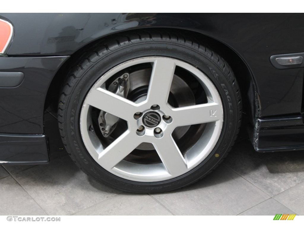 2004 Volvo S60 R AWD Wheel Photo #66918610