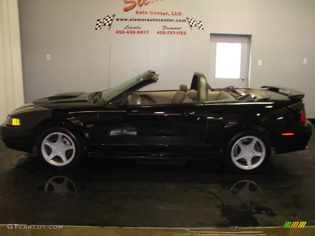 2002 Mustang GT Convertible - Black / Medium Parchment photo #1
