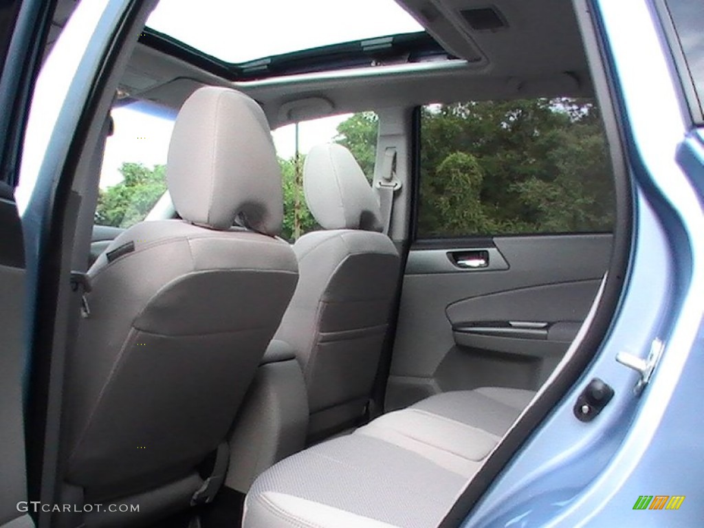 2012 Forester 2.5 X Premium - Ice Blue Metallic / Platinum photo #3