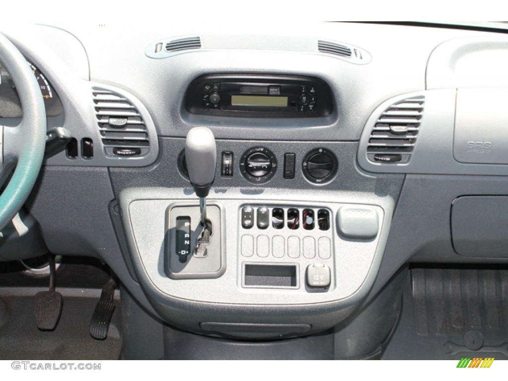 2004 Dodge Sprinter Van 2500 High Roof Cargo Controls Photos