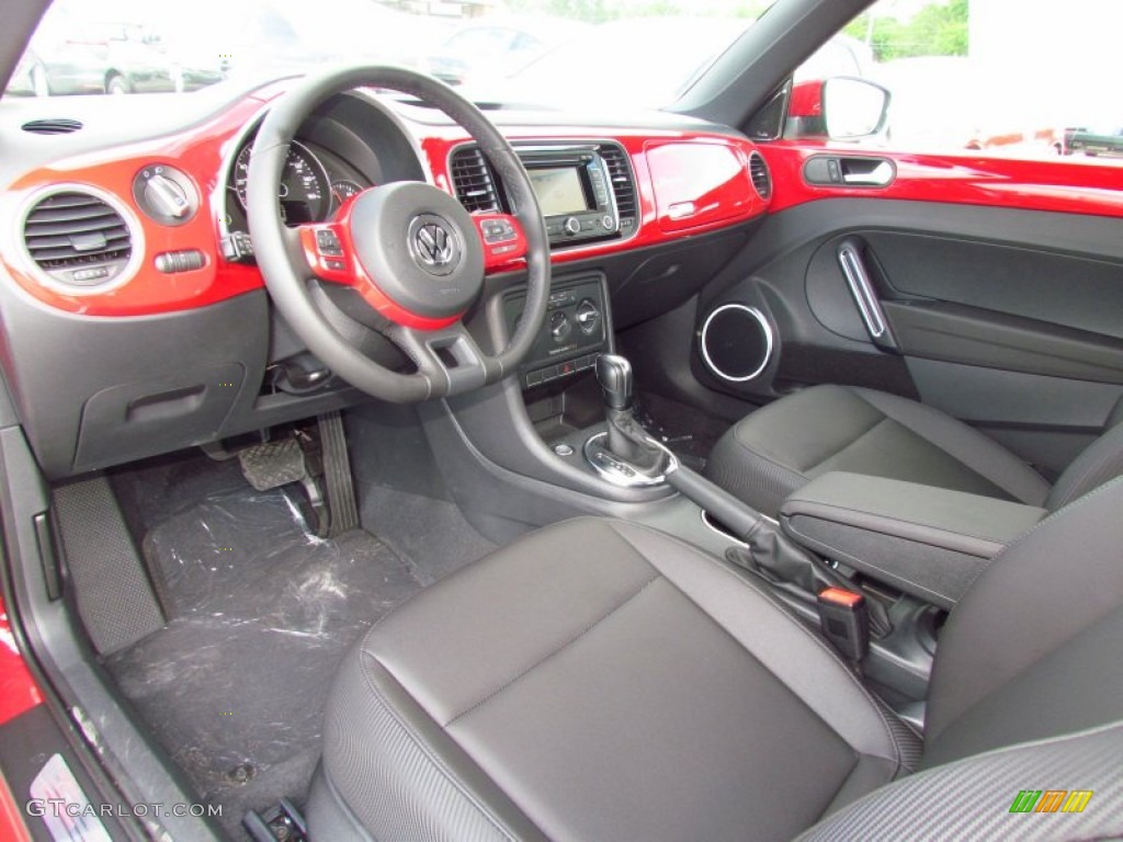 Titan Black Interior 2012 Volkswagen Beetle 2.5L Photo #66921532