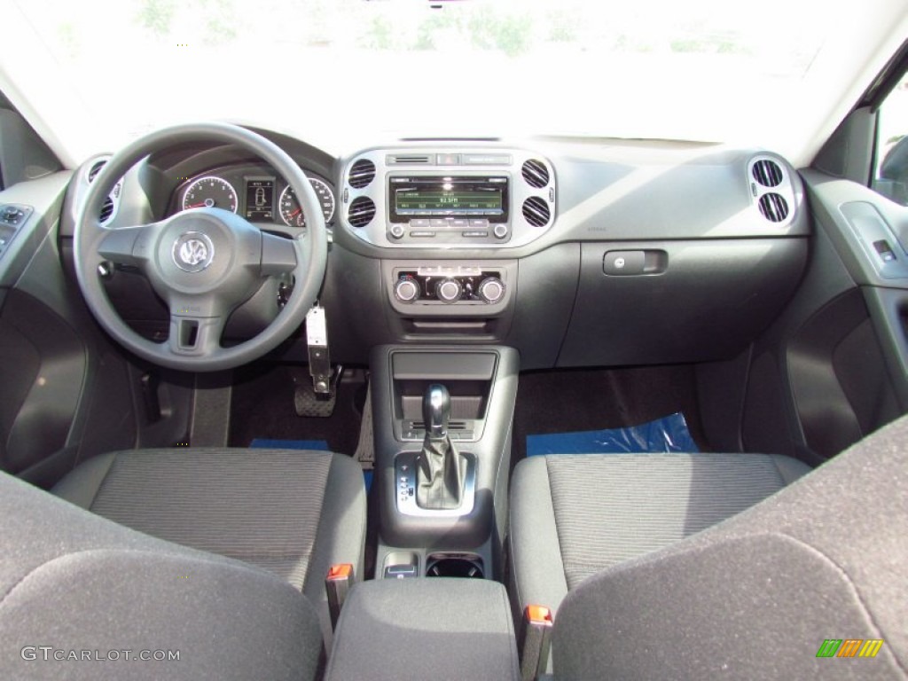 2012 Tiguan S - Deep Black Metallic / Black photo #5