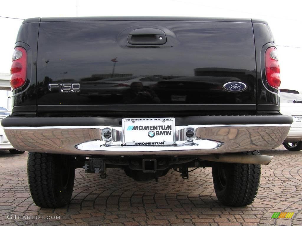 2002 F150 XLT SuperCrew 4x4 - Black / Medium Graphite photo #4