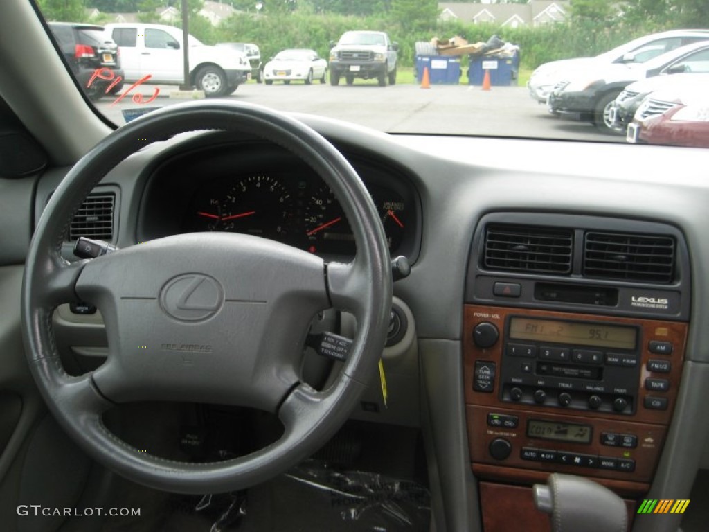 2000 Lexus ES 300 Sedan Sage Dashboard Photo #66926626