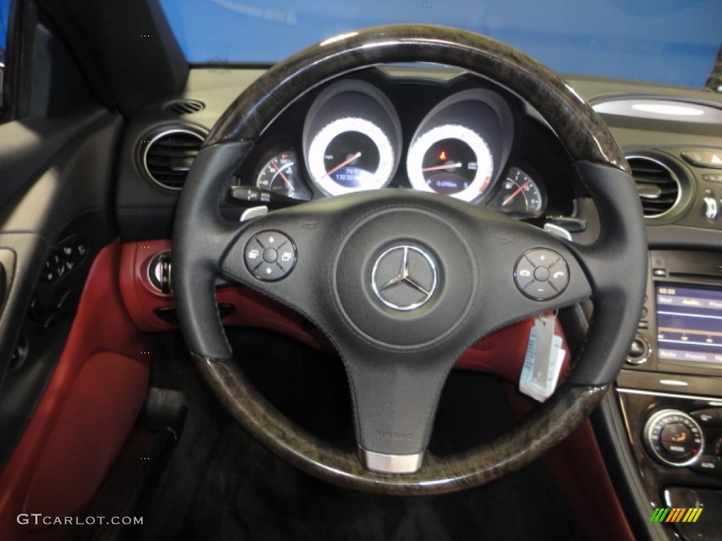 2009 Mercedes-Benz SL 550 Roadster Red Steering Wheel Photo #66930482