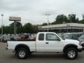 Super White 2003 Toyota Tacoma Xtracab 4x4