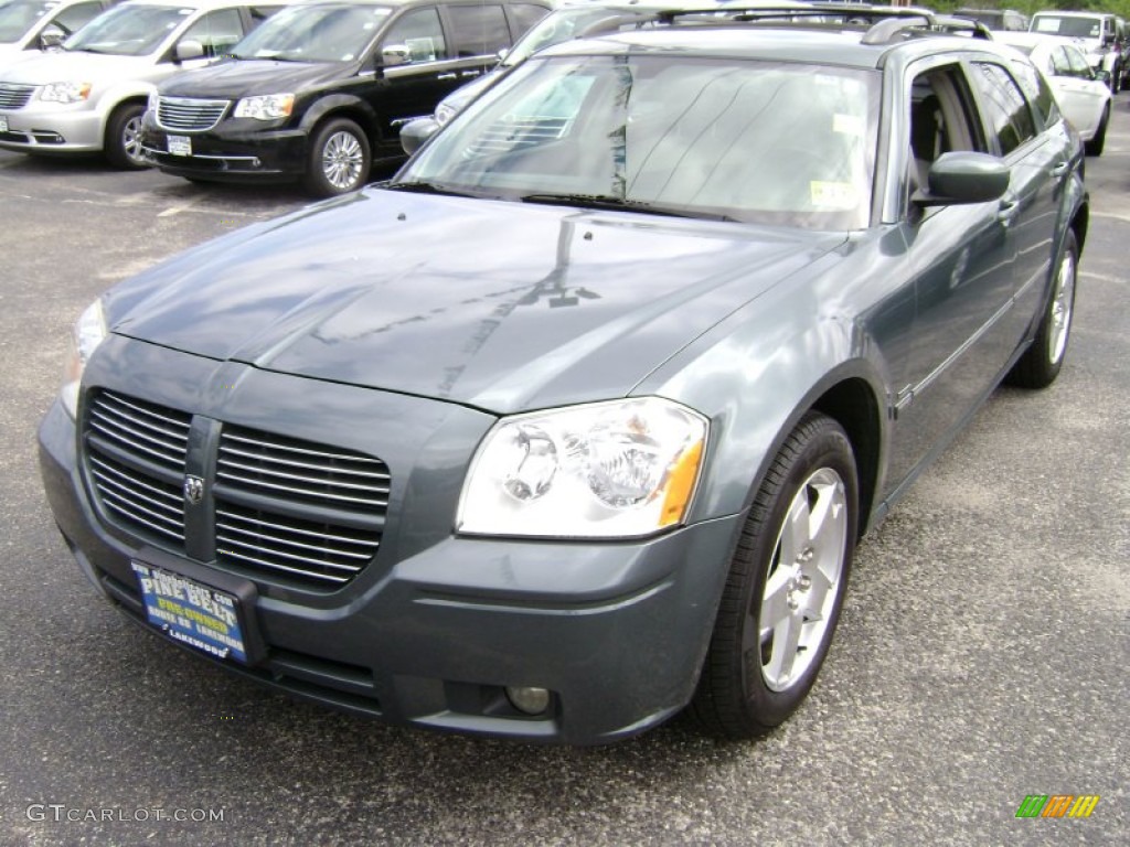 Magnesium Pearl Dodge Magnum