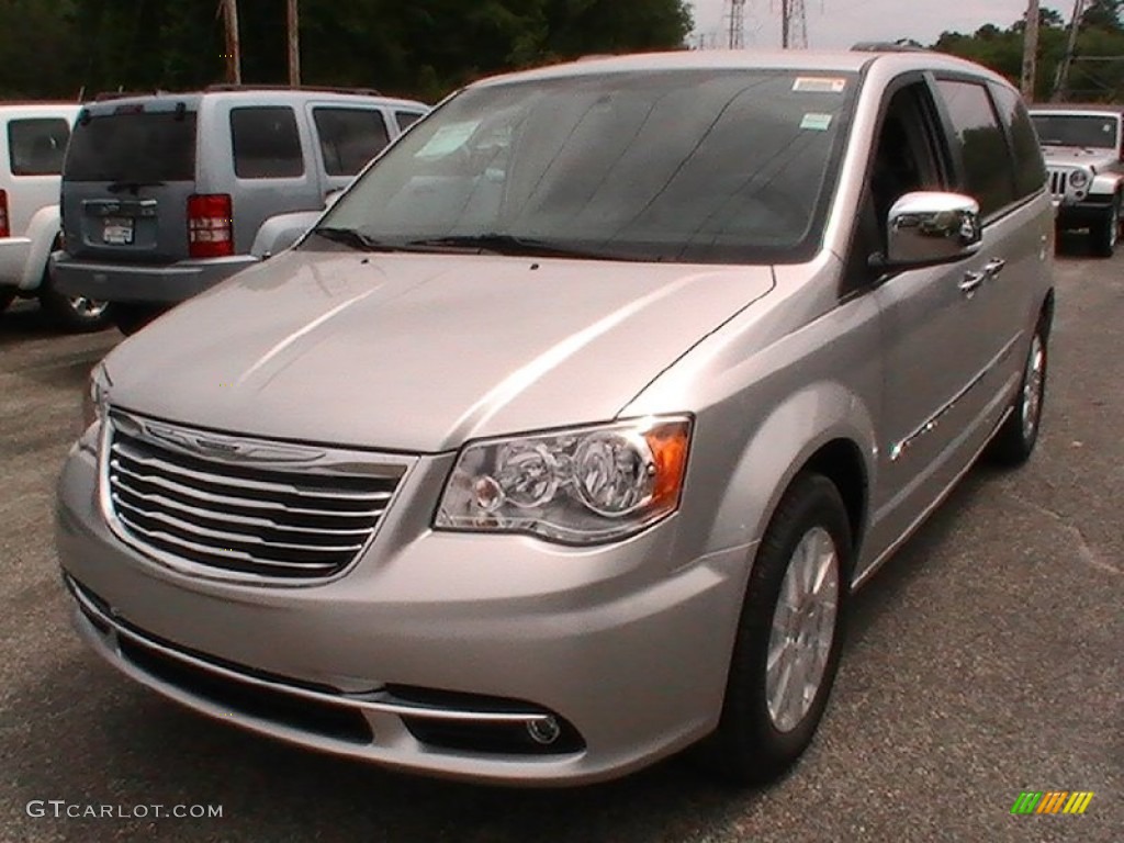 2012 Town & Country Touring - L - Bright Silver Metallic / Black/Light Graystone photo #1