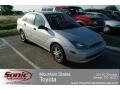 CD Silver Metallic 2004 Ford Focus SE Sedan