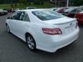 Super White - Camry SE Photo No. 4