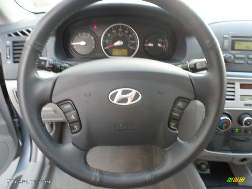 2006 Hyundai Sonata GLS V6 Gray Steering Wheel Photo #66936289