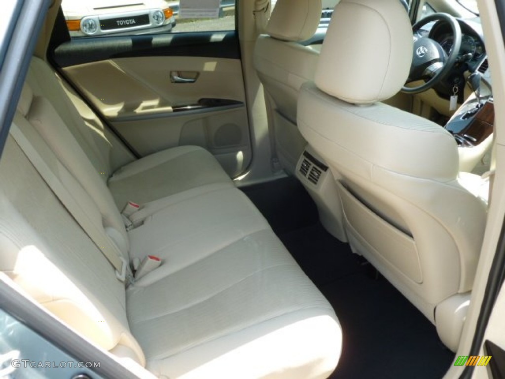 2010 Toyota Venza AWD Rear Seat Photos