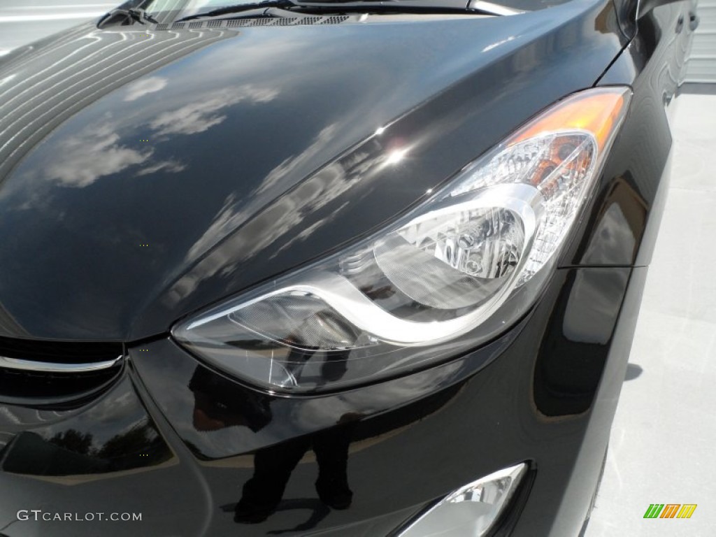 2013 Elantra Limited - Black / Black photo #8