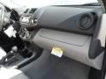 Super White - RAV4 I4 Photo No. 17