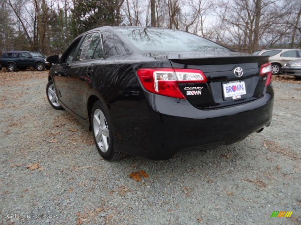 2012 Camry SE - Attitude Black Metallic / Black/Ash photo #5