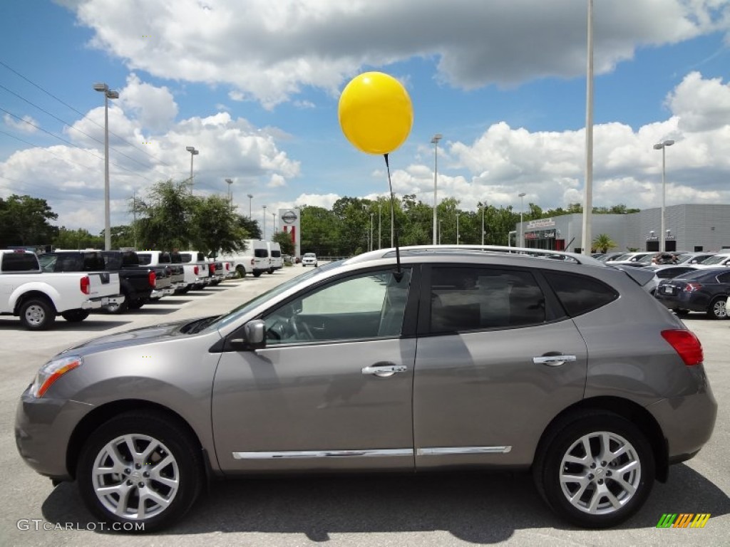2011 Rogue SL - Gotham Gray Metallic / Gray photo #2