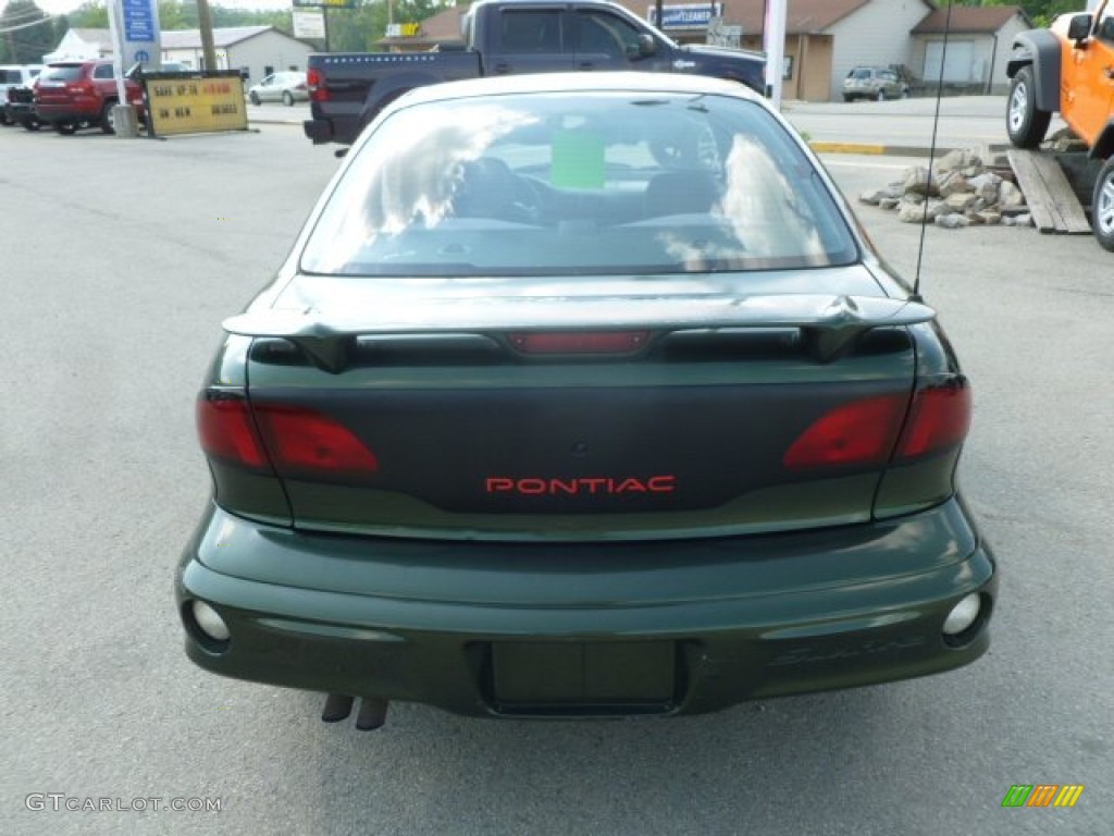 2001 Sunfire SE Sedan - Spruce Green Metallic / Graphite photo #4