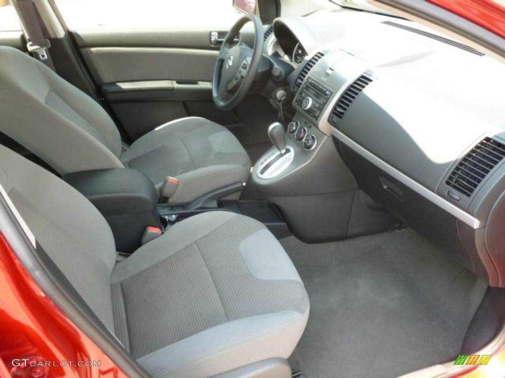 2011 Sentra 2.0 S - Red Brick / Charcoal photo #4