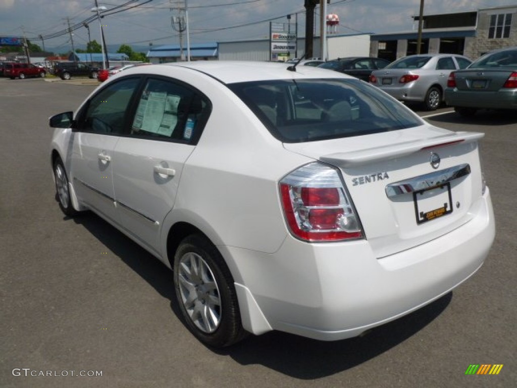 2012 Sentra 2.0 S - Aspen White / Beige photo #5