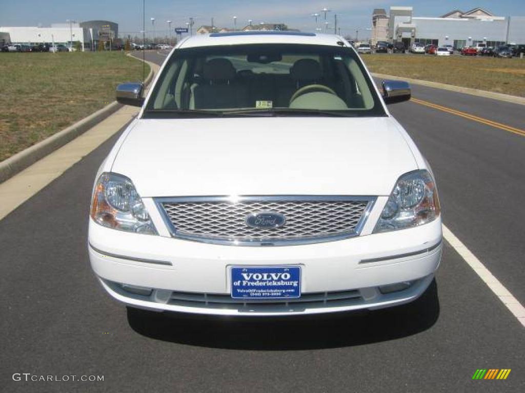 2005 Five Hundred Limited - Oxford White / Pebble Beige photo #13