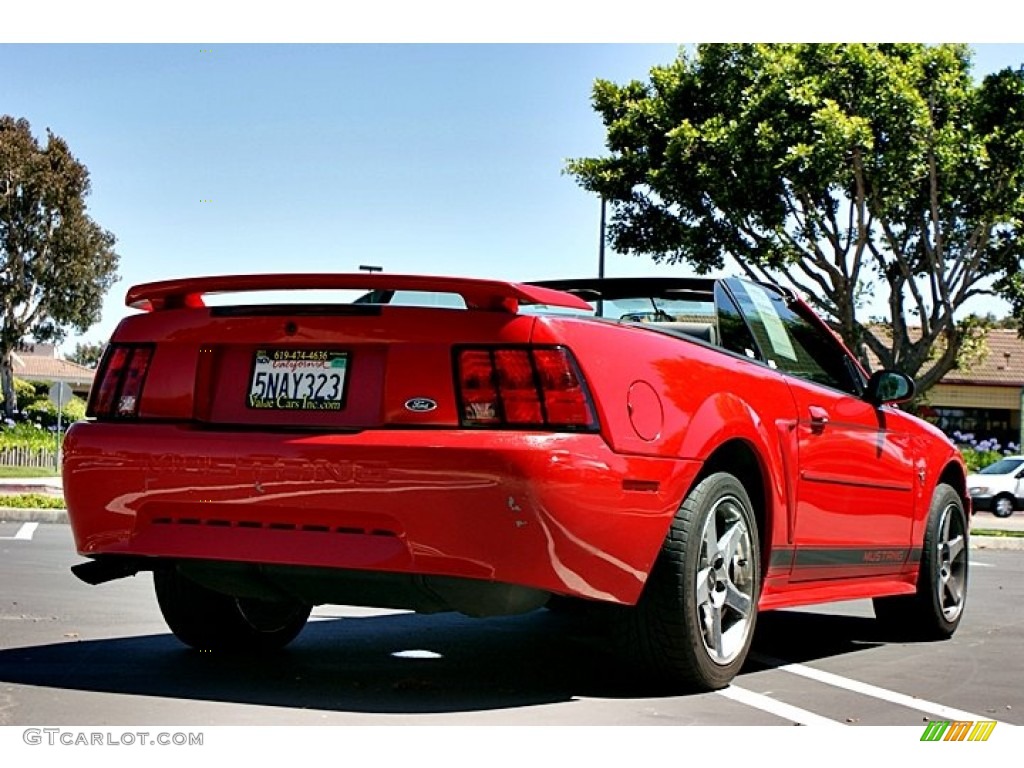 2002 Mustang V6 Convertible - Torch Red / Medium Graphite photo #5