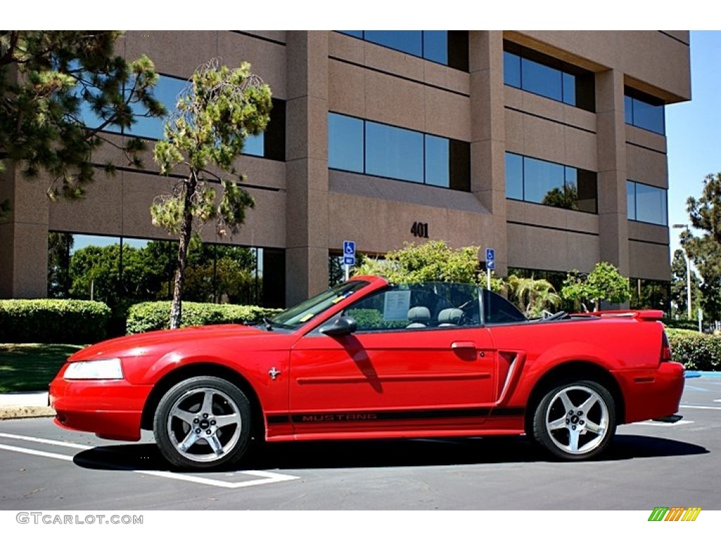 2002 Mustang V6 Convertible - Torch Red / Medium Graphite photo #8